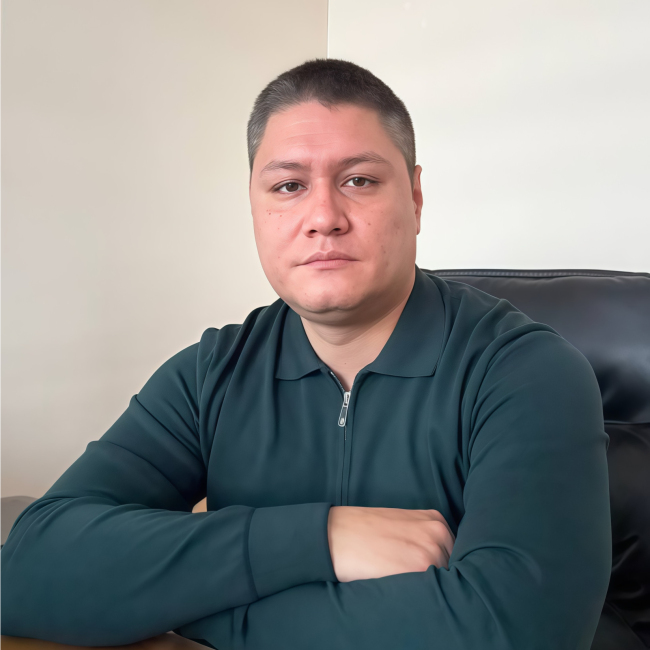 Шухрат Нематович Шамсутдинов